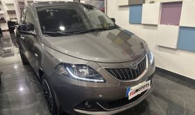 Lancia Ypsilon 1.0 firefly hybrid Gold s&s 70cv