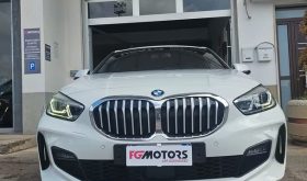 Bmw 118 118d 5p. Msport