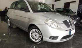 Lancia Y 1.2 Oro 2009 Permuto
